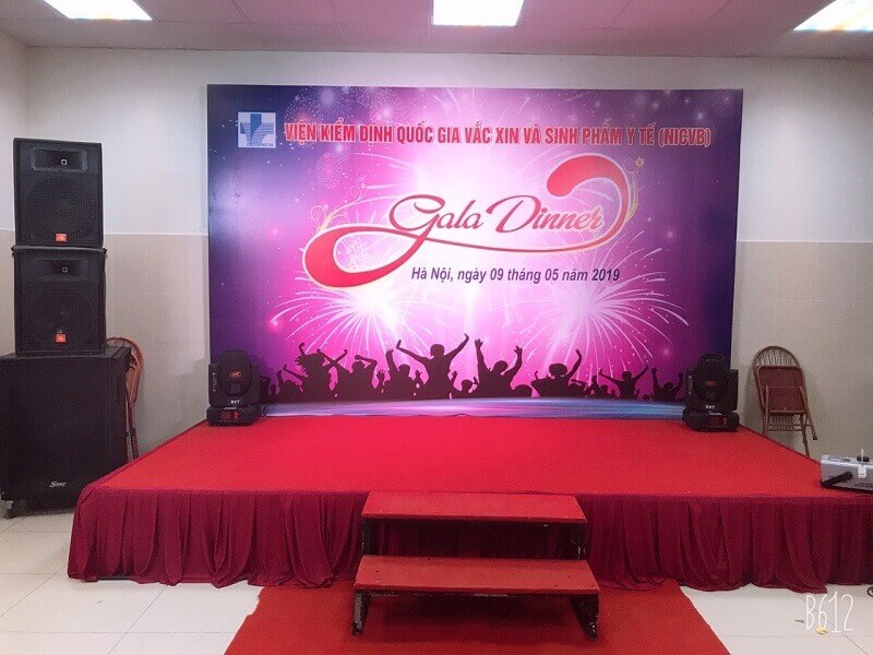 san-khau-phuc-vu-su-kien-tai-vien-kiem-dinh-quoc-gia-vac-xin-va-sinh-pham-te